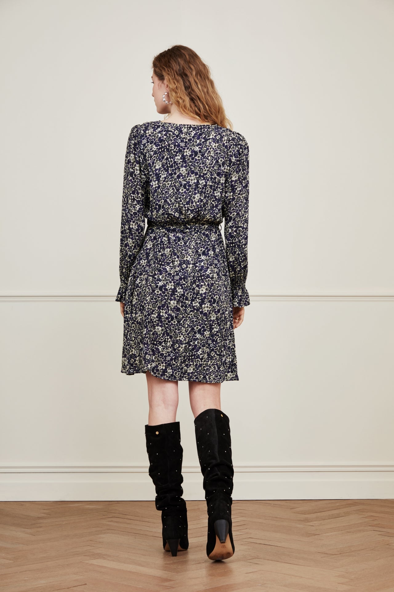 Isabella Short Dress | Creme Brulee/Blue Ma