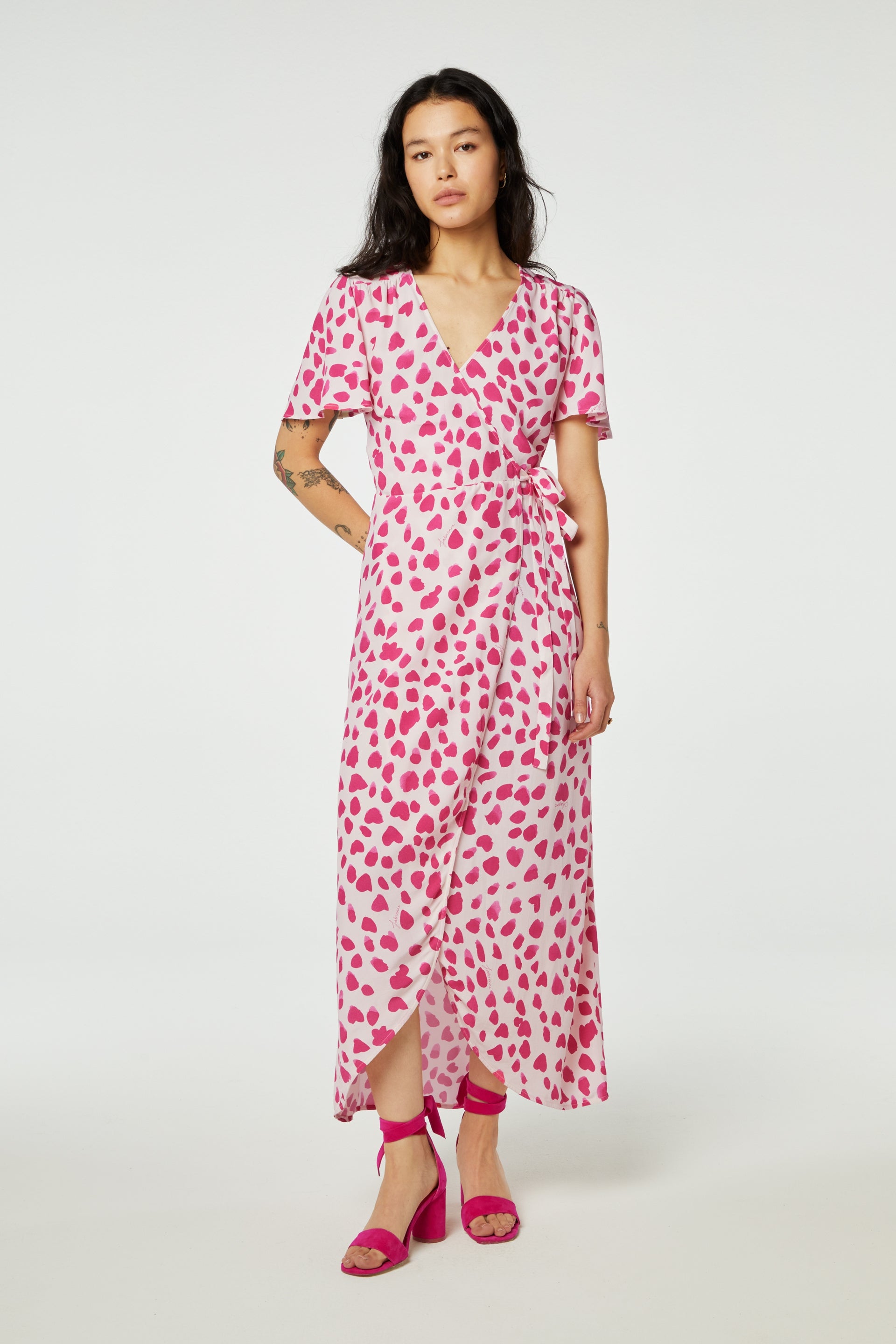 Archana Butterfly Dress | Cream White/Hot Pink