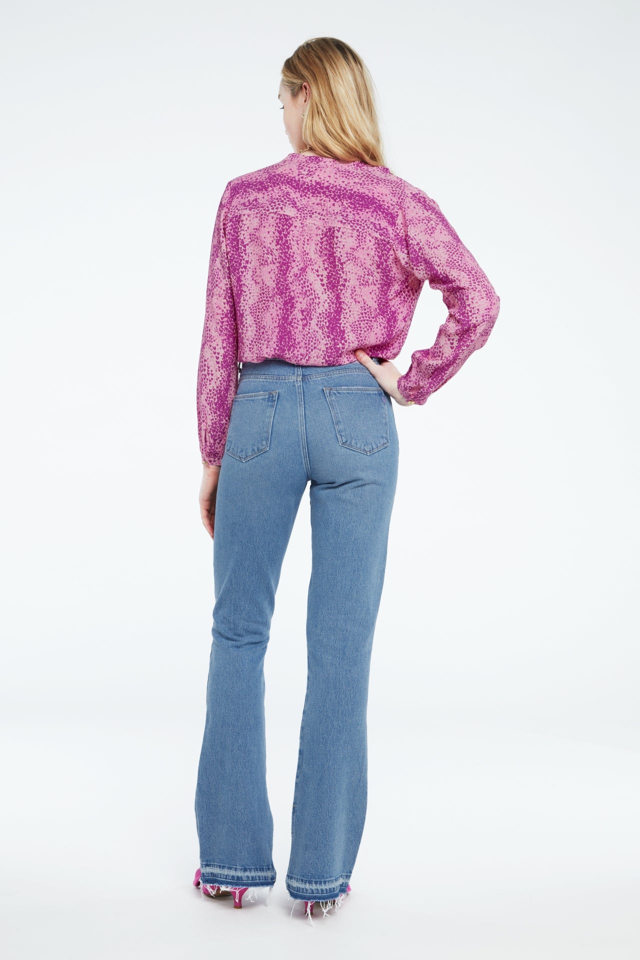 Pleunie Bootleg | Light Medium Wash