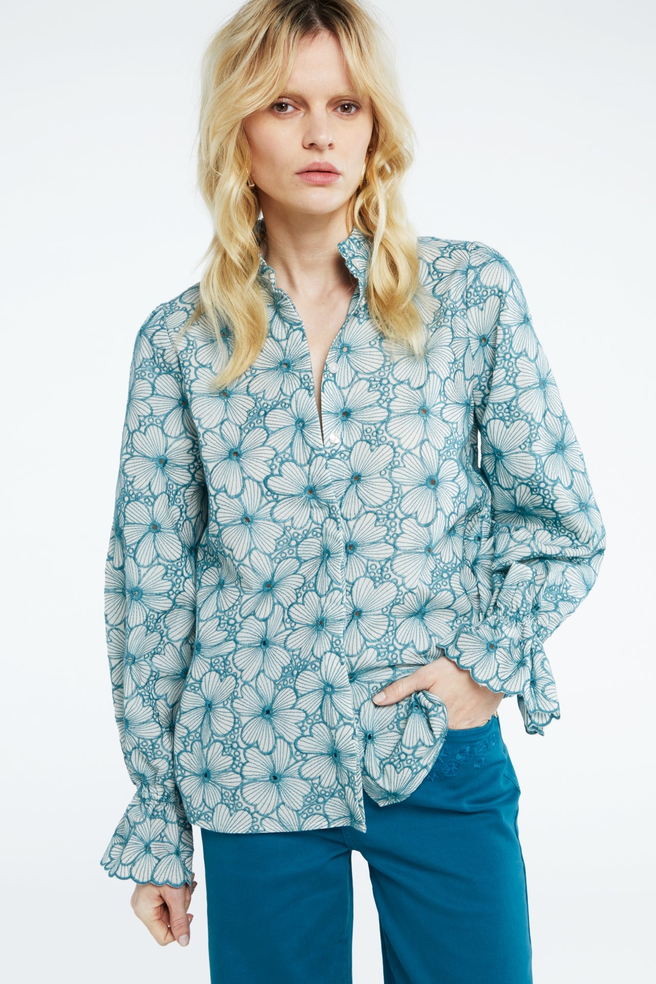 Benoit Blouse | Cream White/Tasty Te