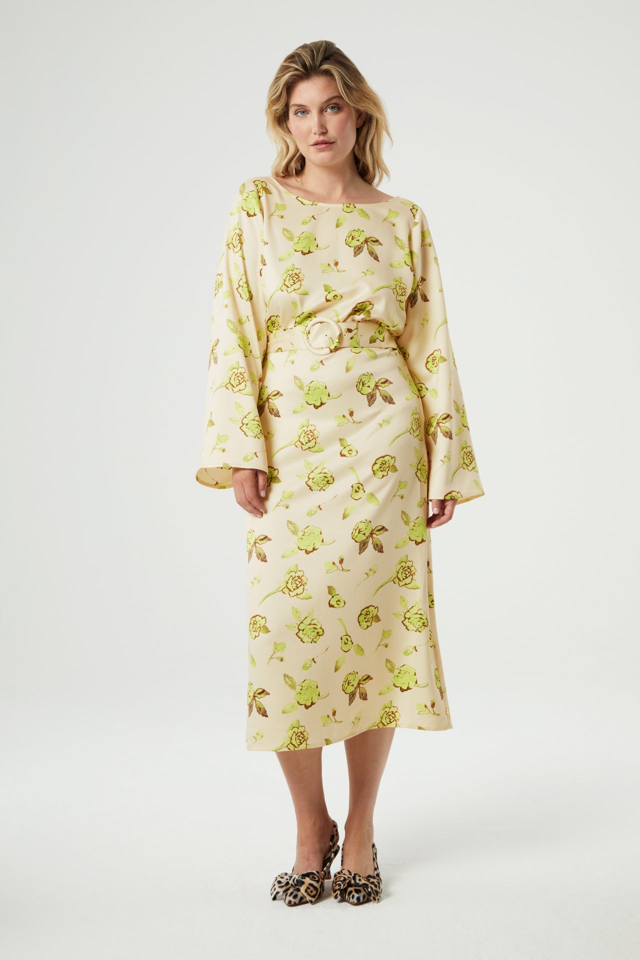 Darina Dress | Cream White/Lovely L
