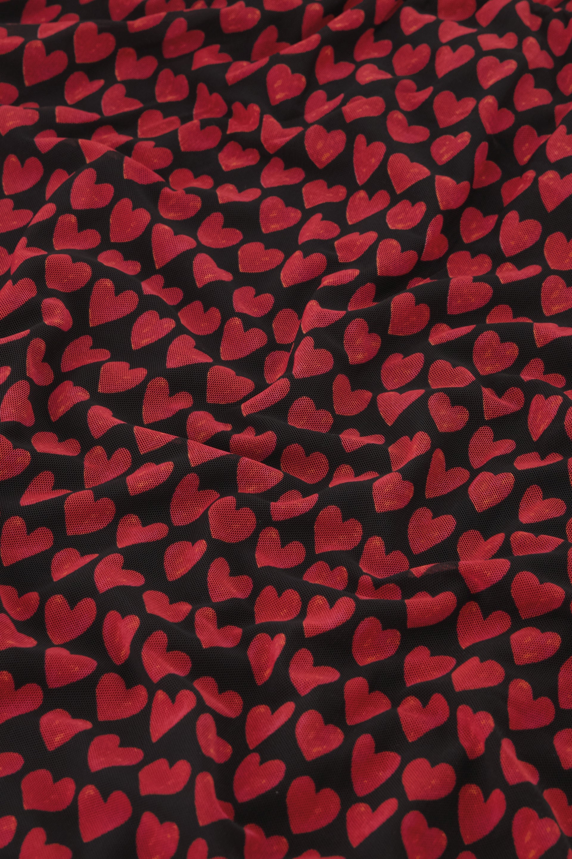 Flake Dress | Black/Cerise Red