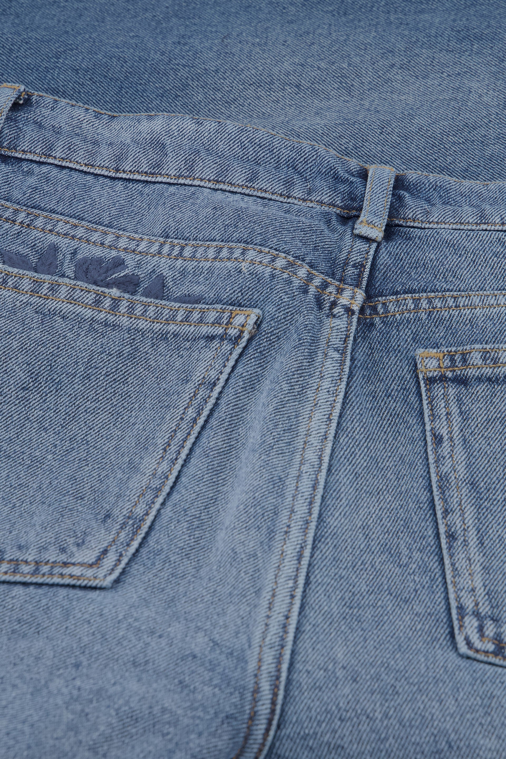 Marie Straight Low-rise Jeans | Authentic Wash
