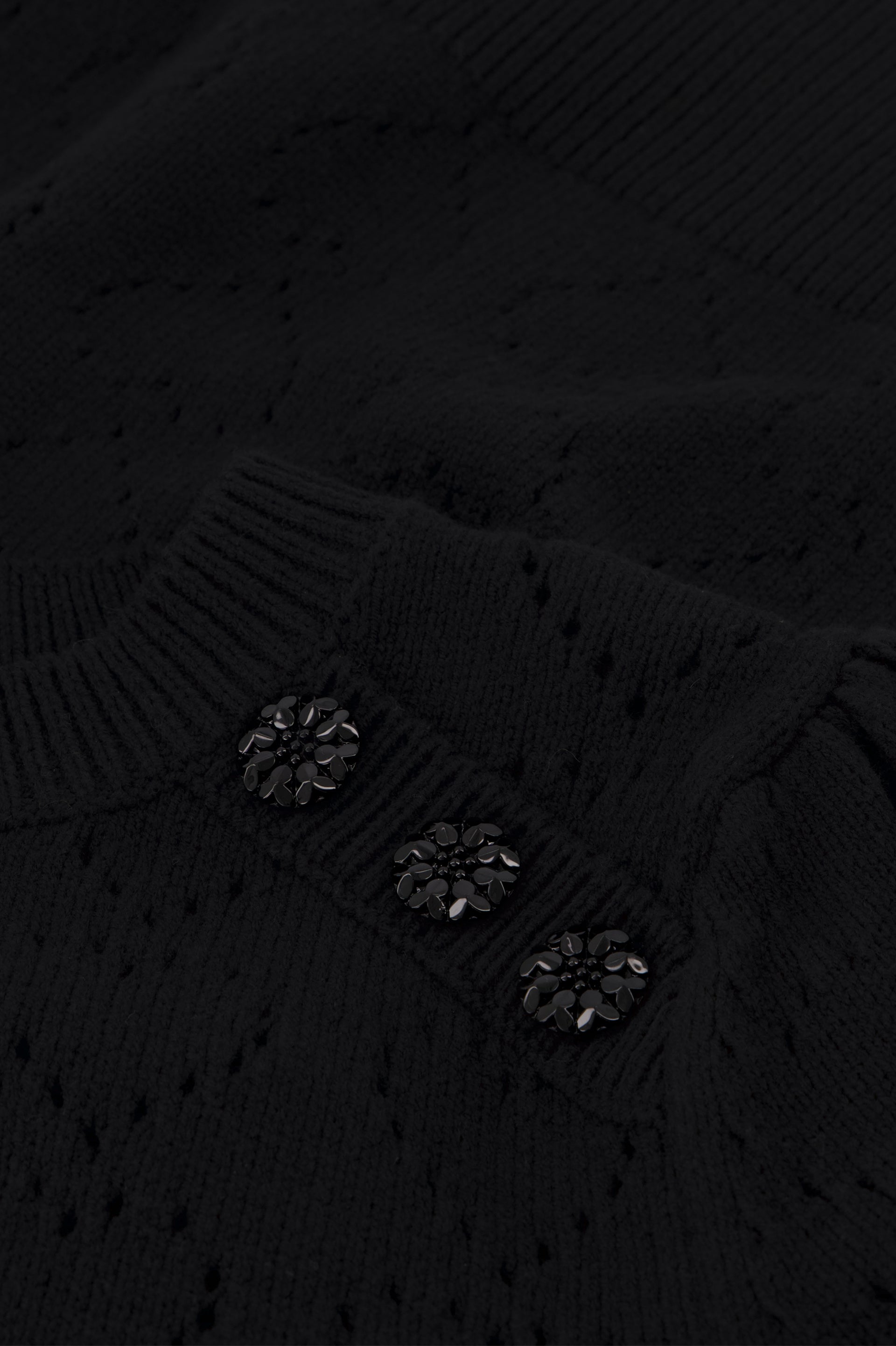 Diana Short Sleeve Pullover | Black