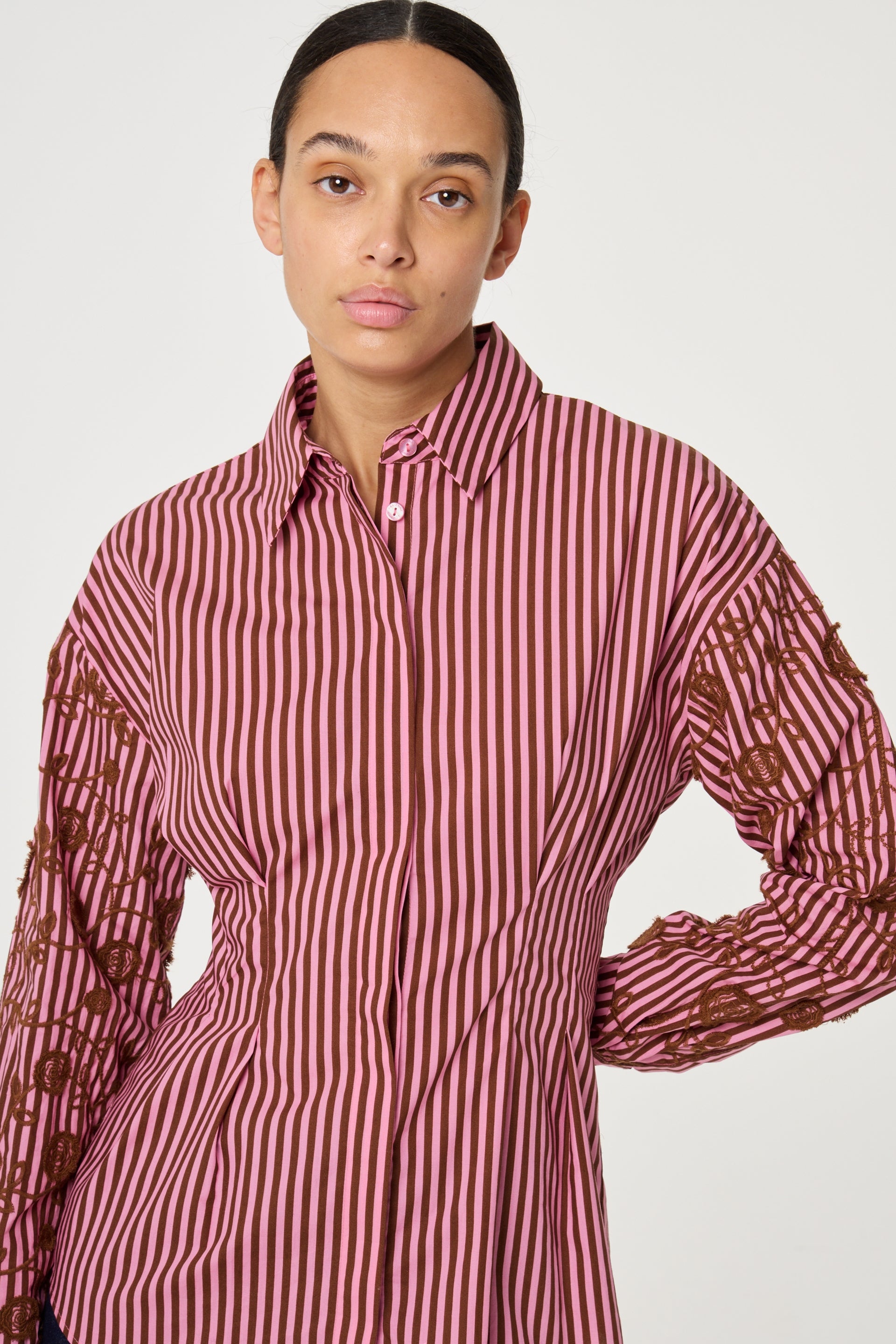 Rosey Blouse | Mocha Brown/Petal Pink