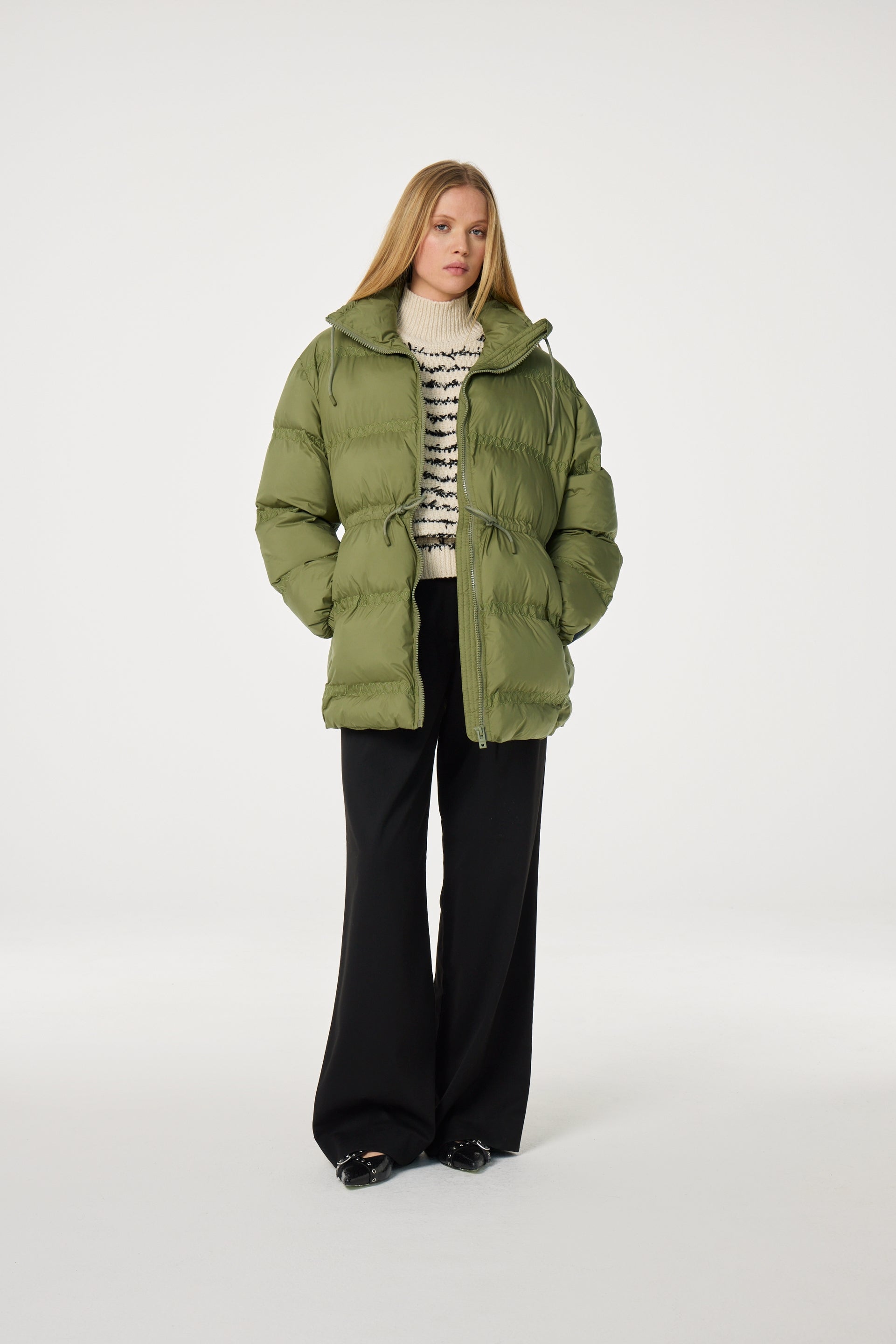Cisca Puffer Coat | Martini Olive