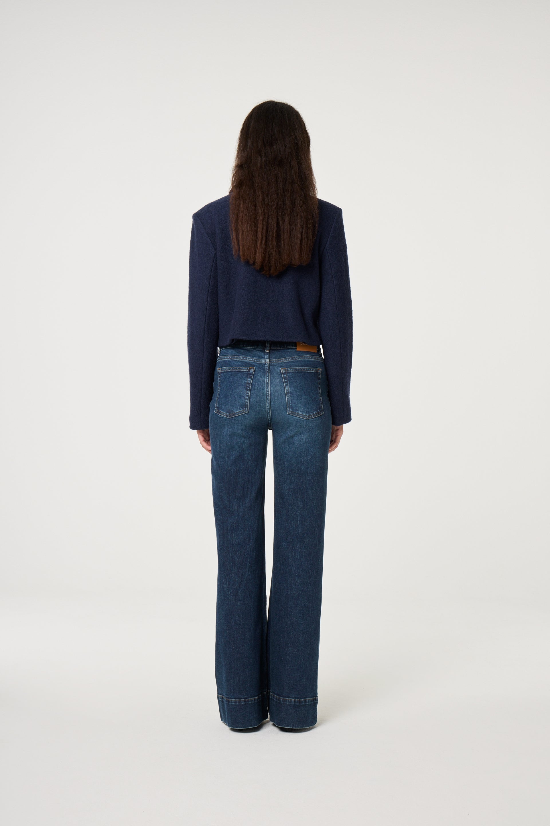 Vic Bootcut Jeans | Medium Dirty Wash