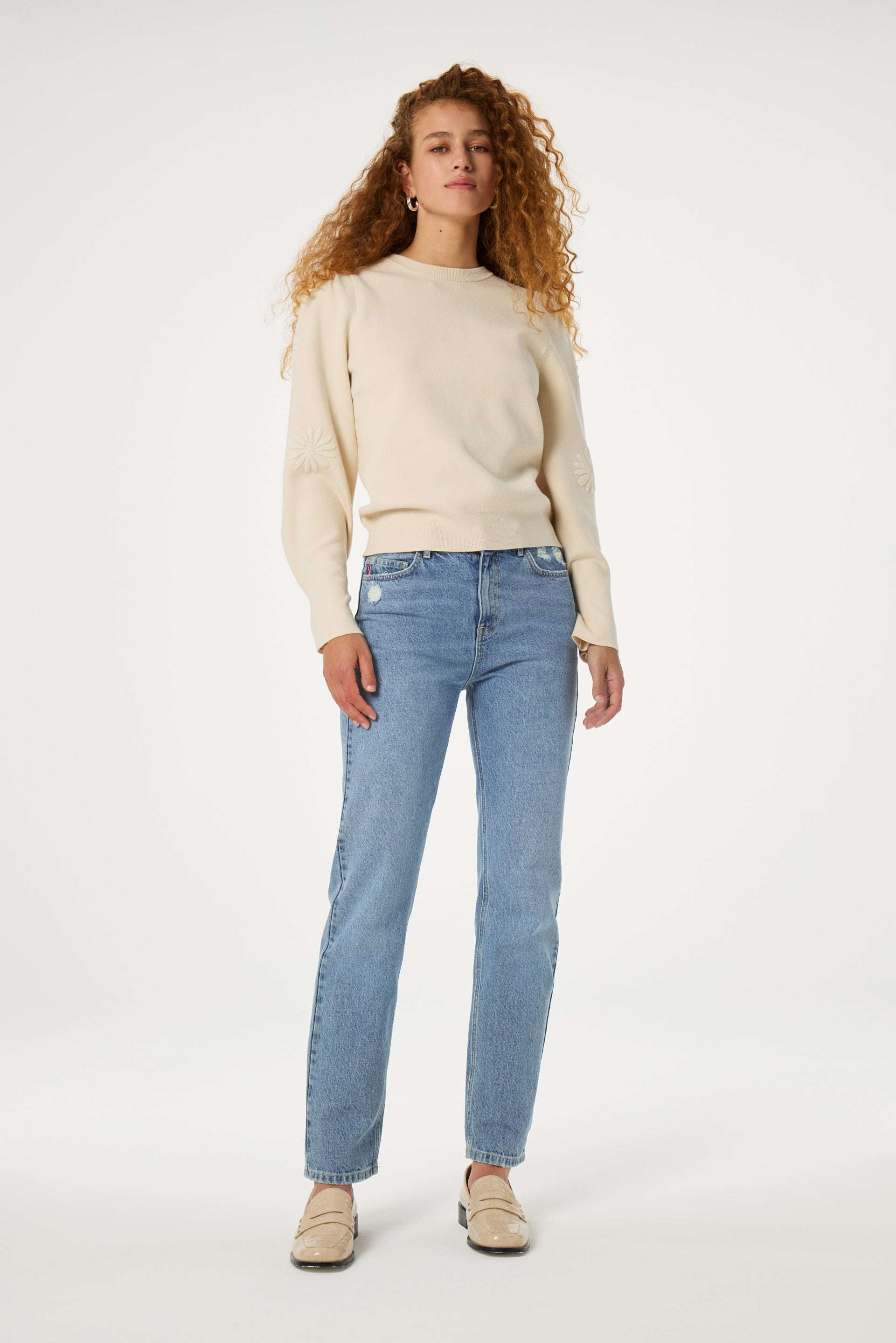 Lola Straight Jeans | Medium Aged