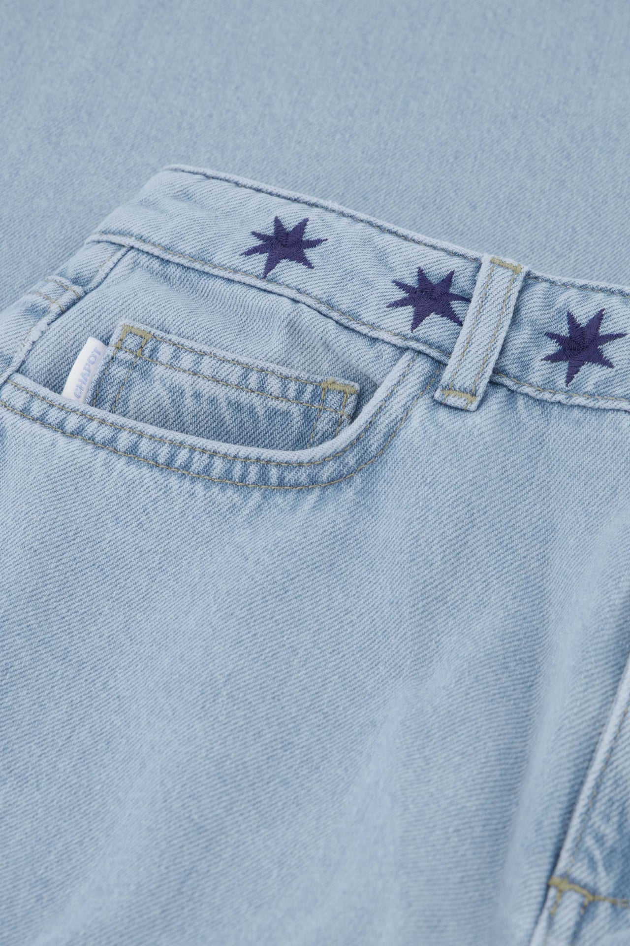 Blake Loose Tapered Jeans | Light Blue