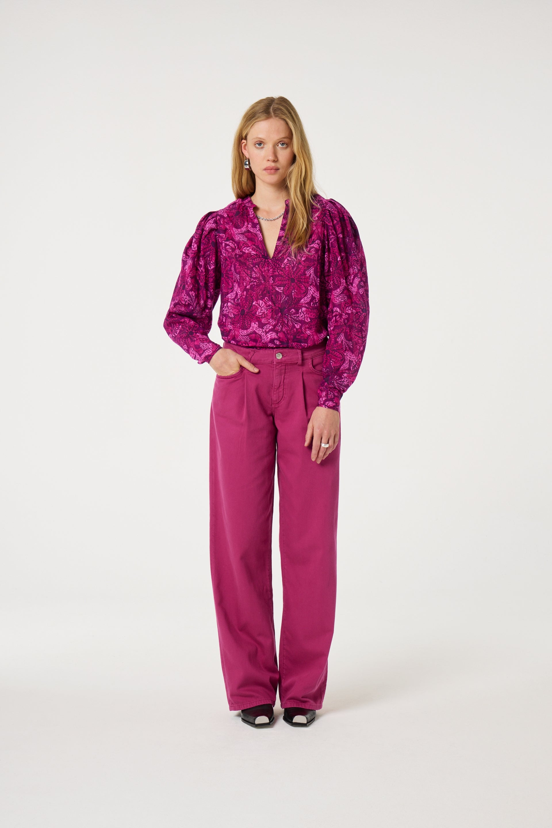 Lucy Wide Leg Jeans | Razzy Pink