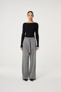 Alida Pullover | Black