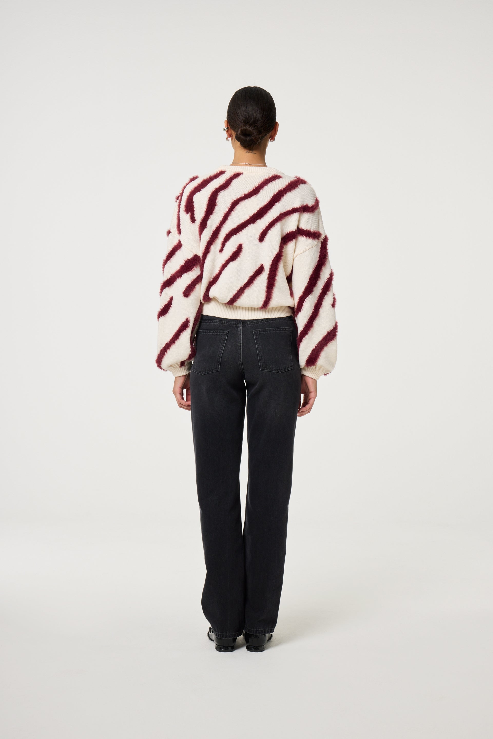 Zebra Pullover | Cosy White