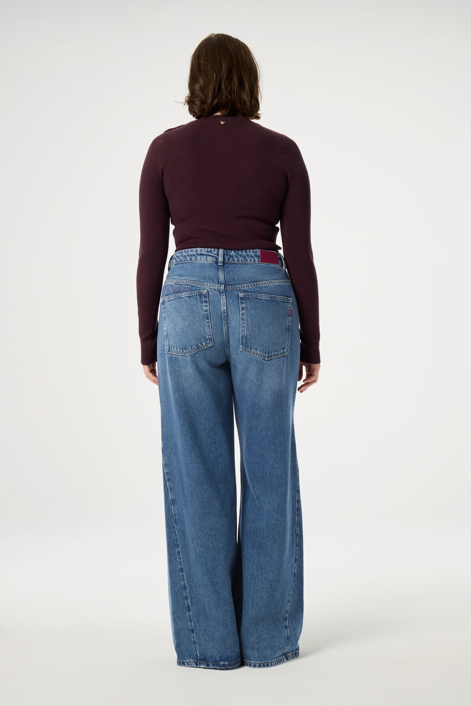 Lillian Slim Pullover | Chestnut