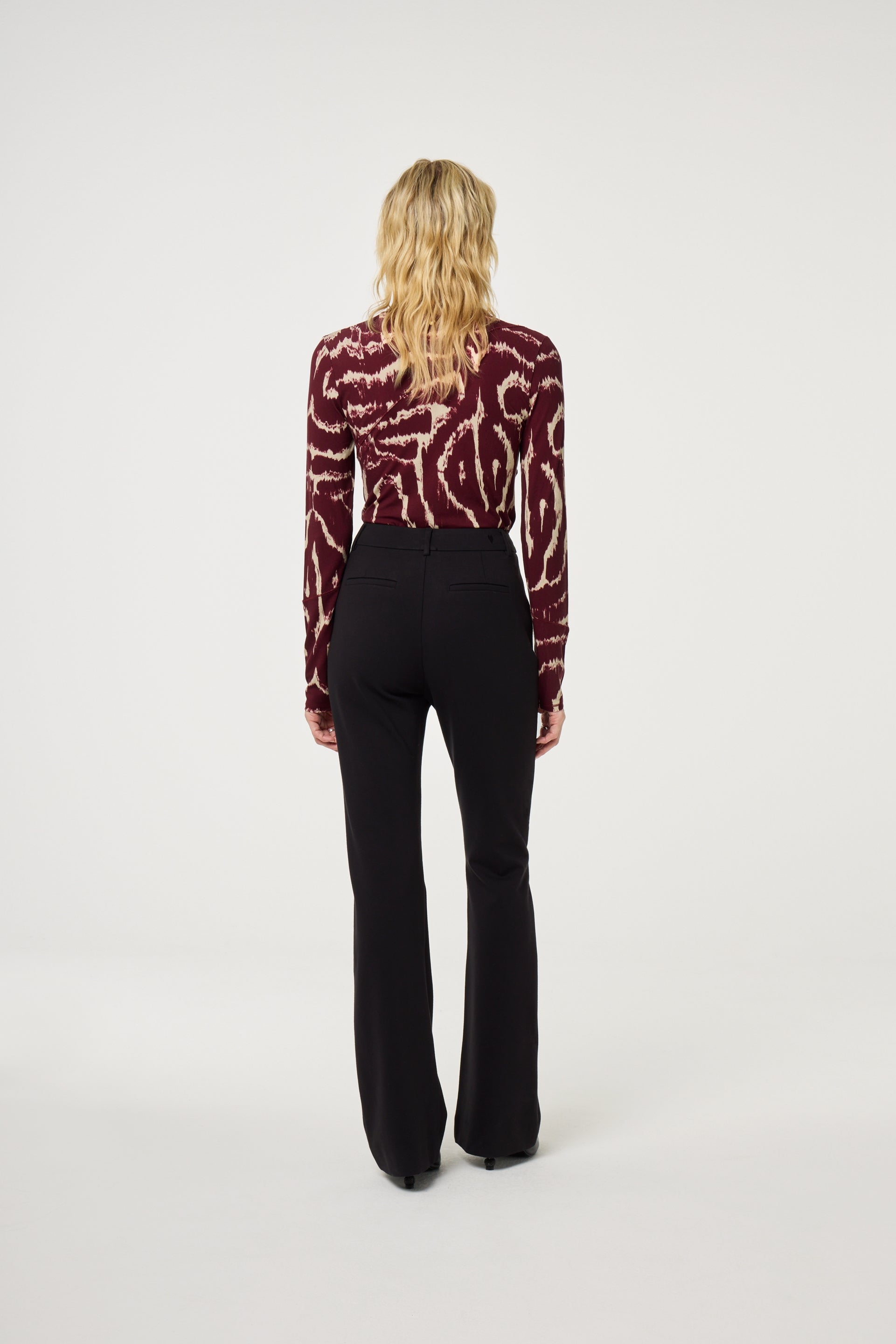 Quinty Top | Deep Burgundy/Creme