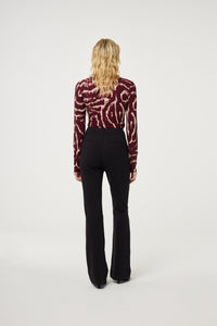 Quinty Top | Deep Burgundy/Creme