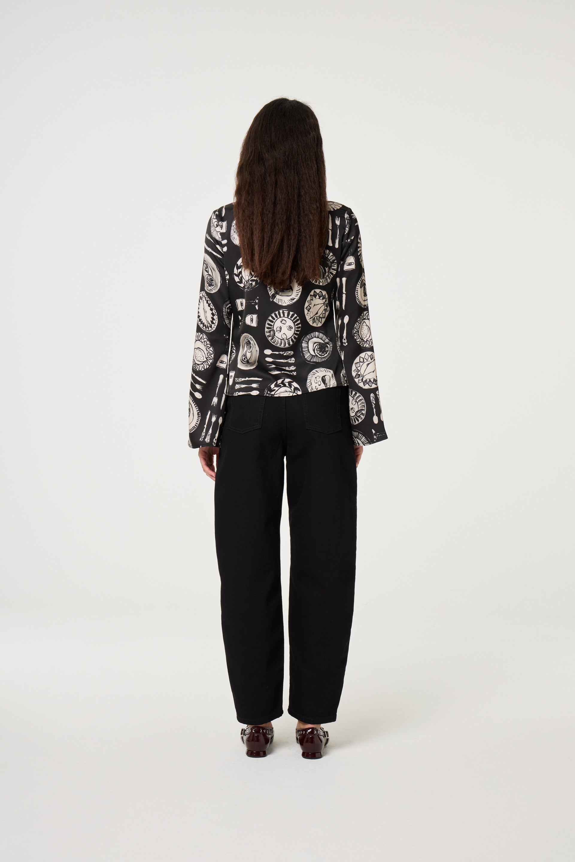Emy Top | Black/Creme Brulee