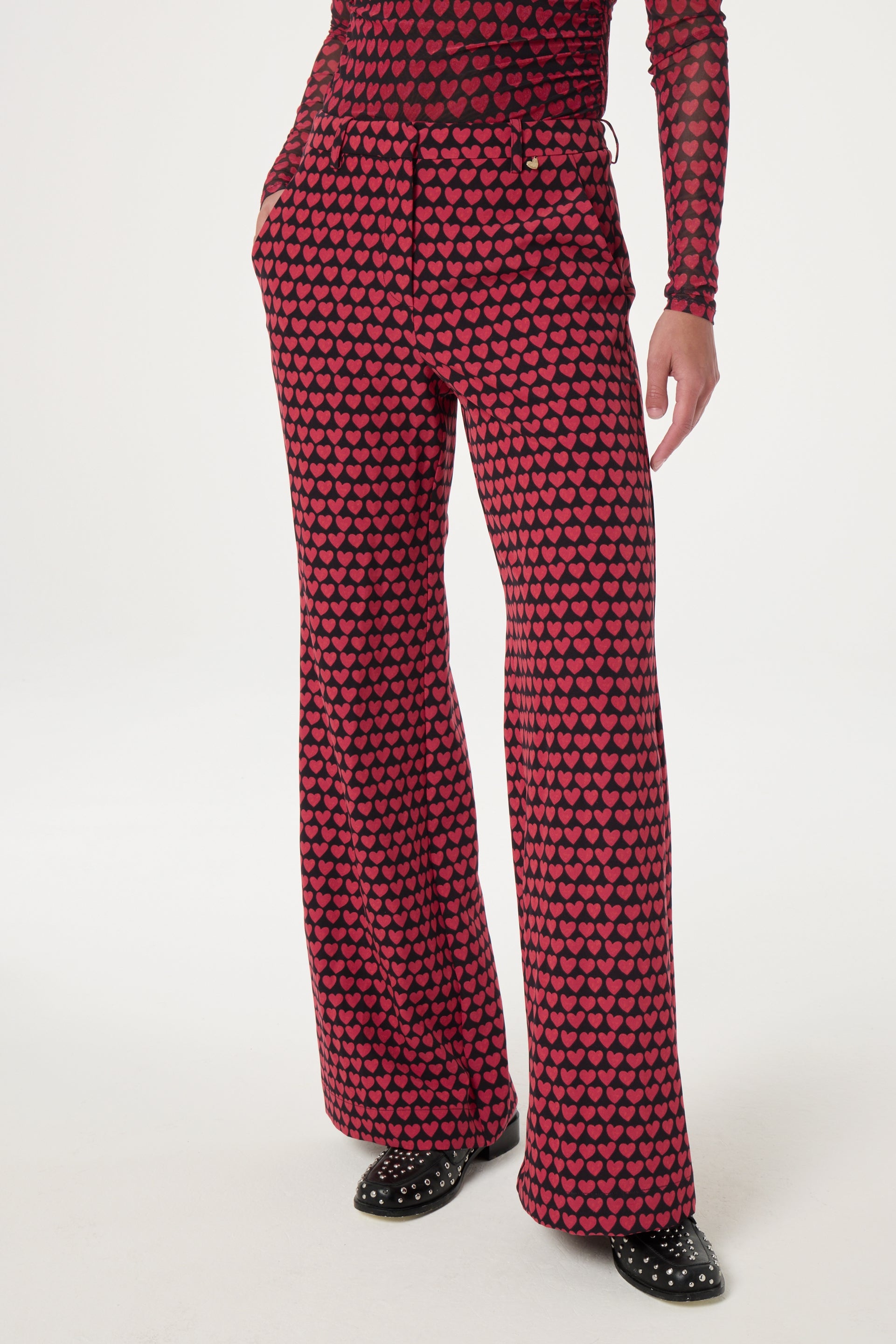 Puck Trousers | Black/Cerise Red