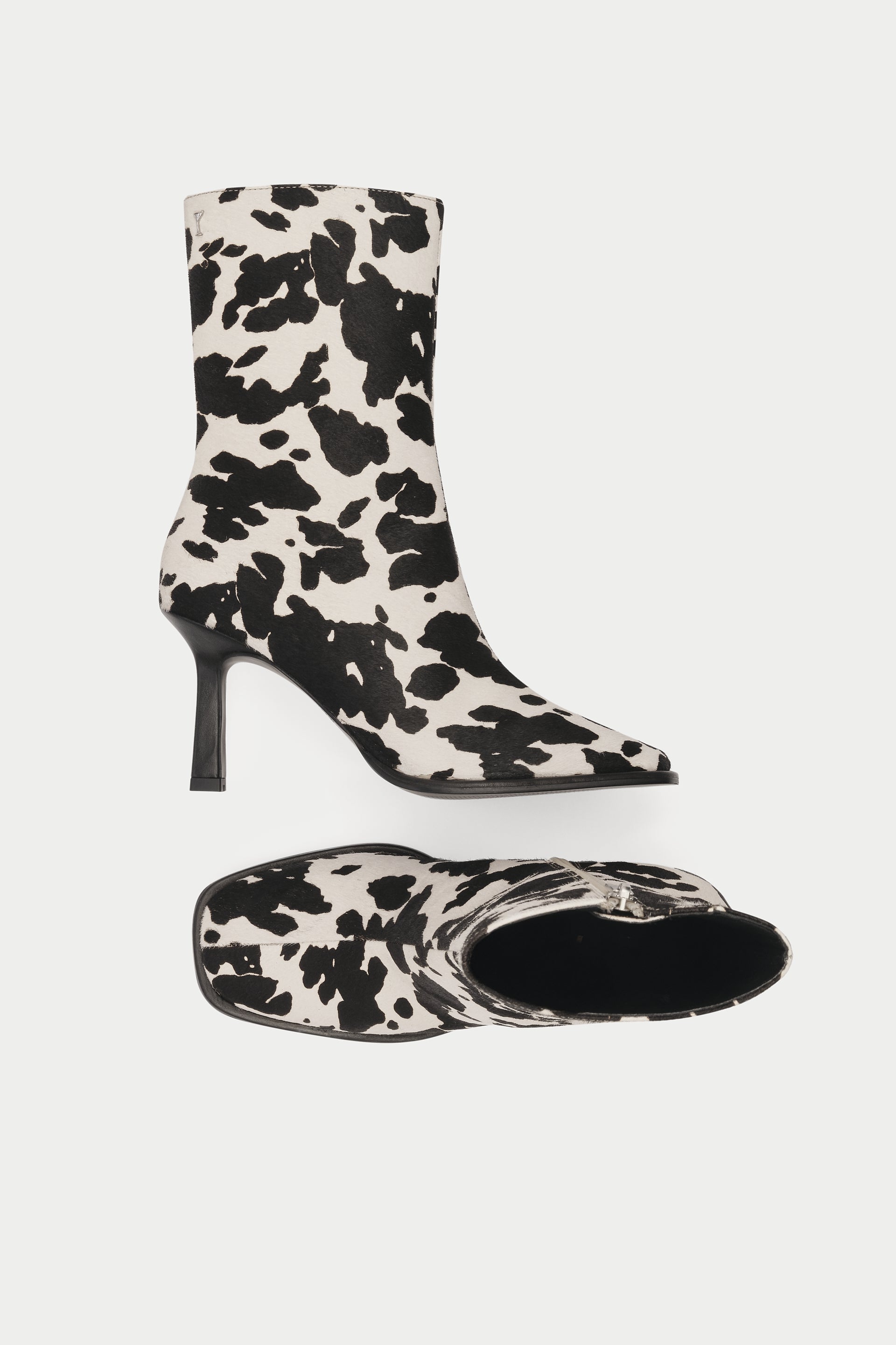 Mina Boots | Cosy White/Black