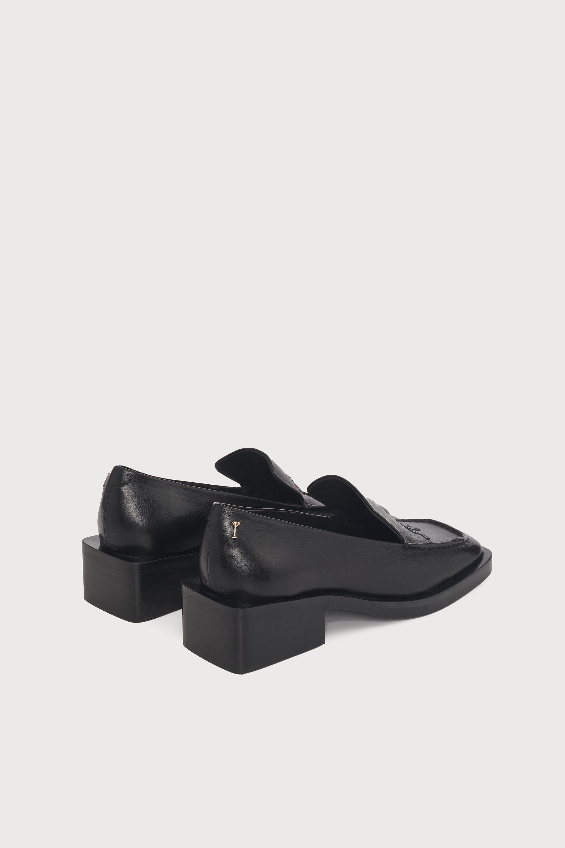 Lilly Loafers | Black