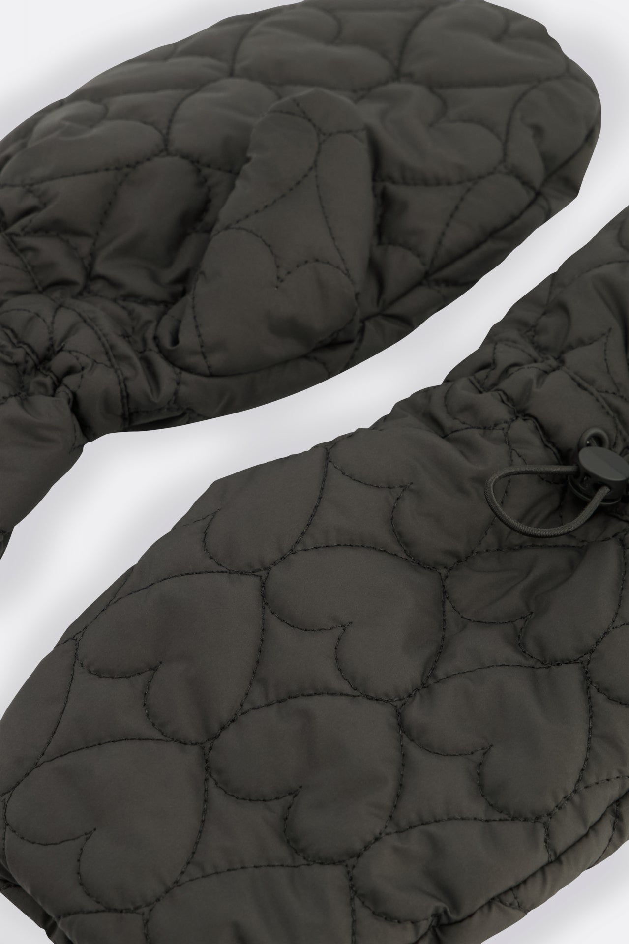 Prisca Mittens | Black