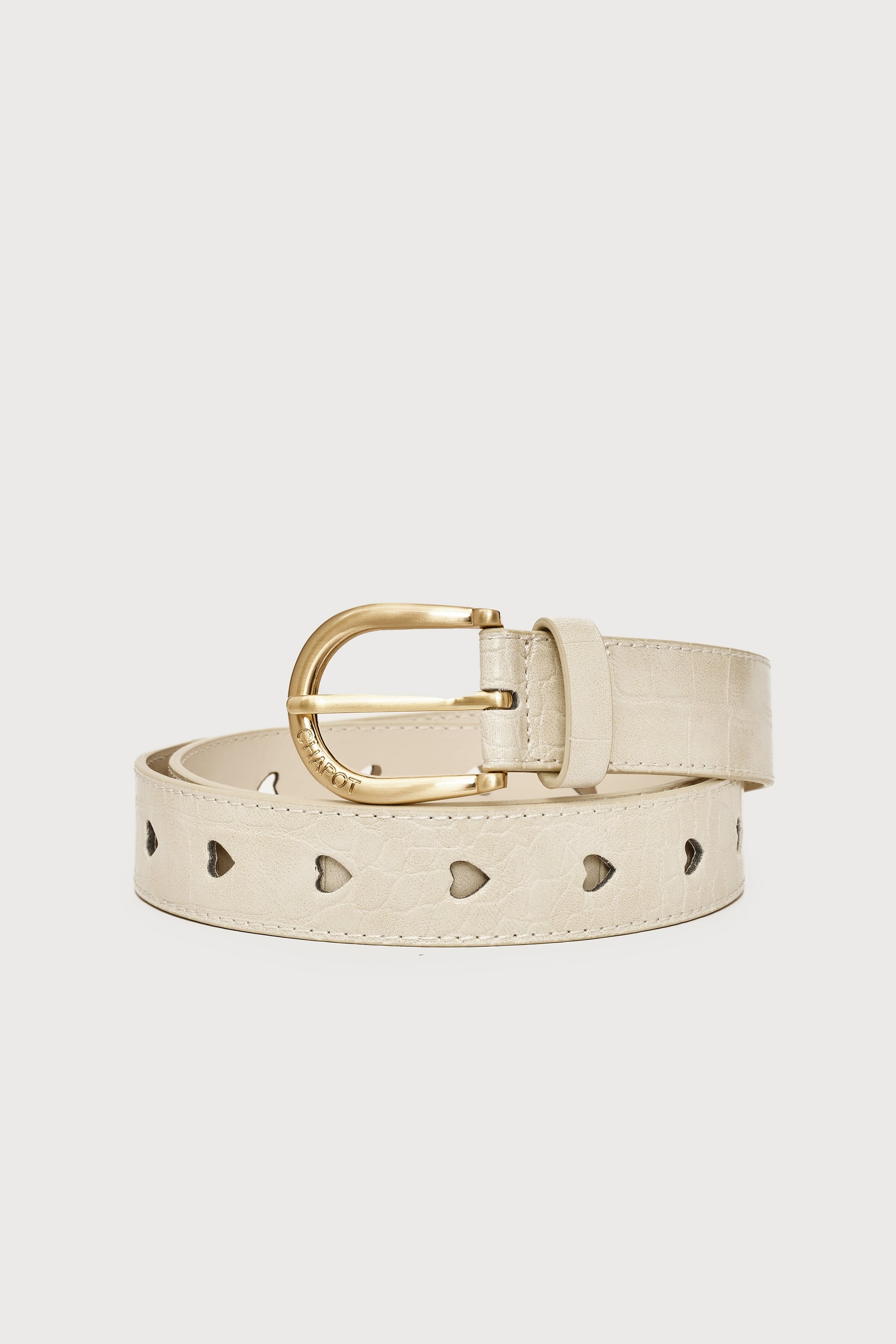 Cut It Out Heart Belt | Cosy White