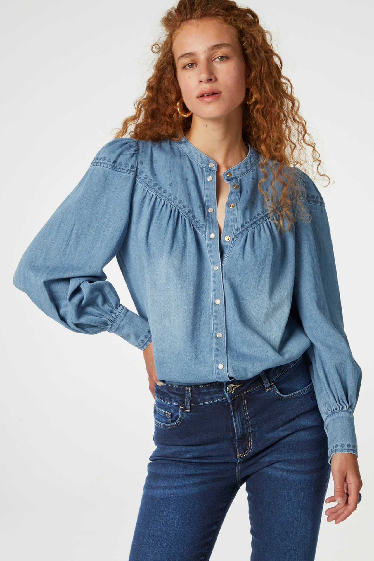 Baker Blouse | Light Medium Wash – Fabienne Chapot