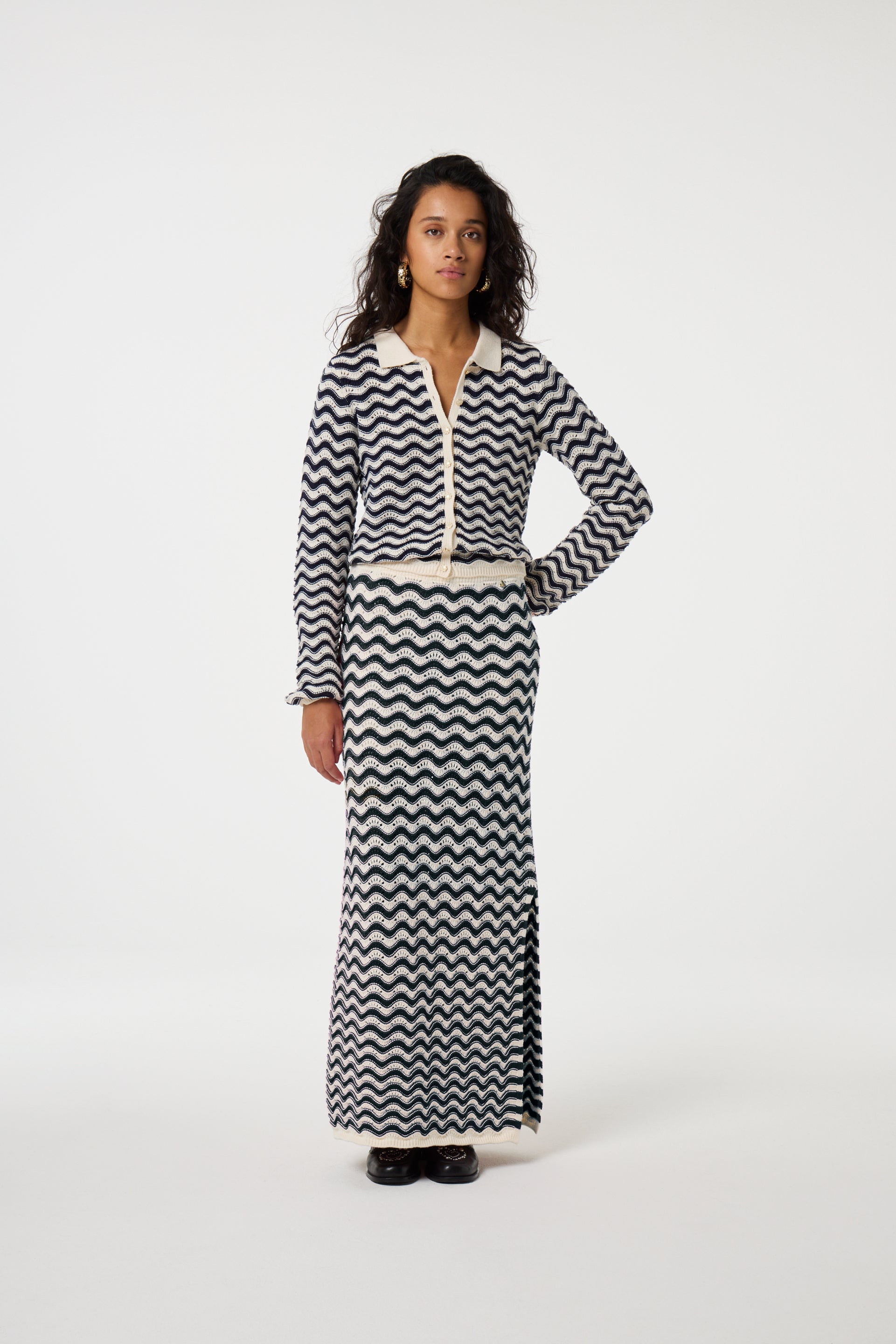 Caro Crochet Cardigan Long Sleeve | After Midnight Blue