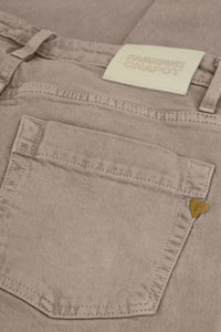 Zoe Boyfriend Jeans | Quick Sand