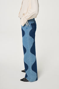 Thea Wavy Jeans | Wavy Blue