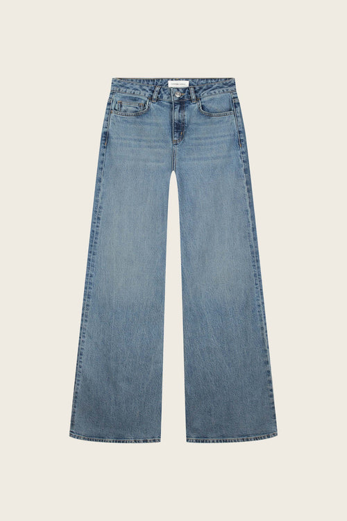 Vic Bootcut Jeans | Clean Blue