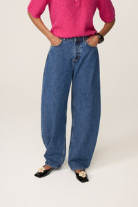 Betty Barrel Jeans | Brilliant Blue