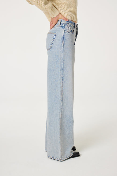 Alex Wide Leg Jeans | Faded Light Blue