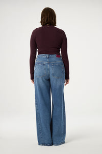 Lillian Slim Pullover | Chestnut