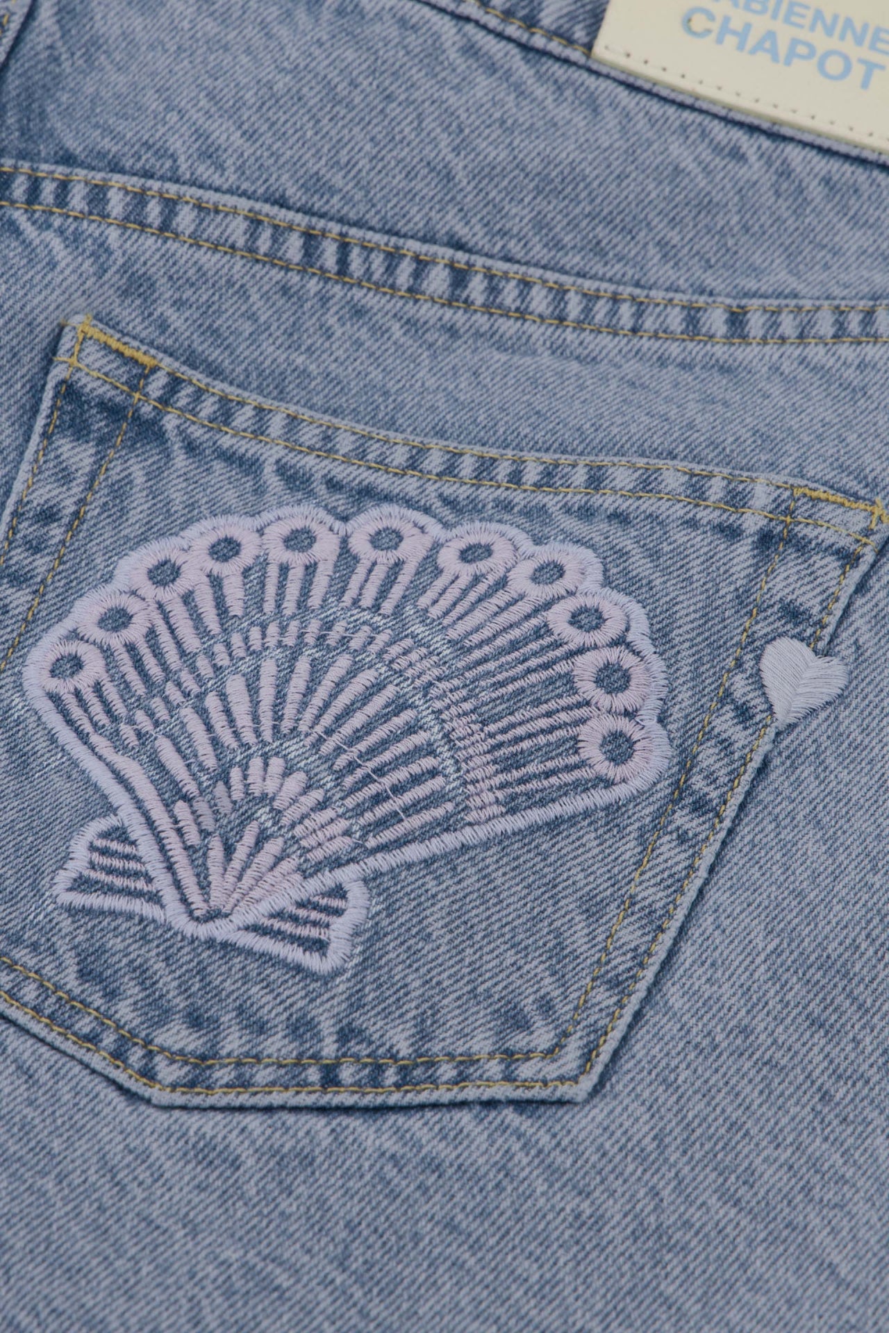 Lucy Wide Short | Vintage Light Blue