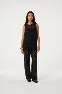 Loeloe Top | Black
