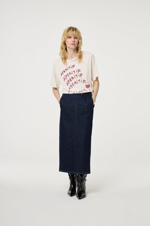 Rose Wine T-shirt | Cosy White