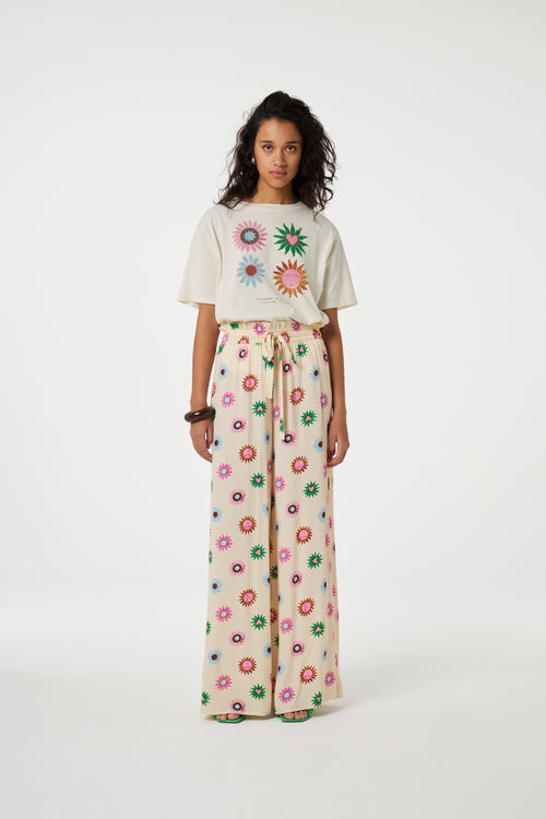 Steve Sketchbook T-Shirt | Cosy White