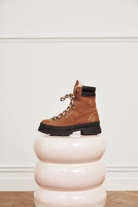 Hiking Boot | Camel