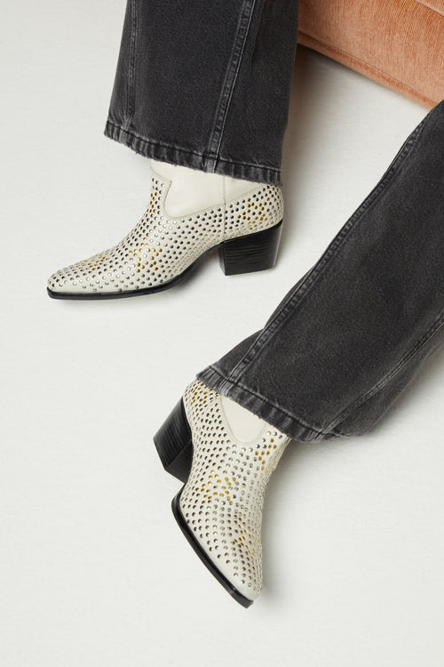 Steffie Boot | Cream White