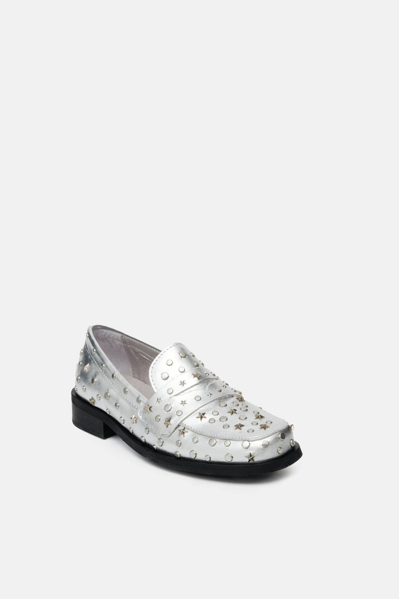 Pim Studs Loafer | Silver