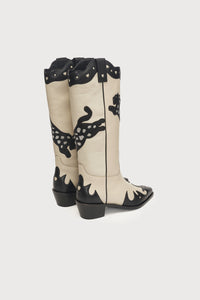 Debby Cowboy Boots | Cosy White/Black