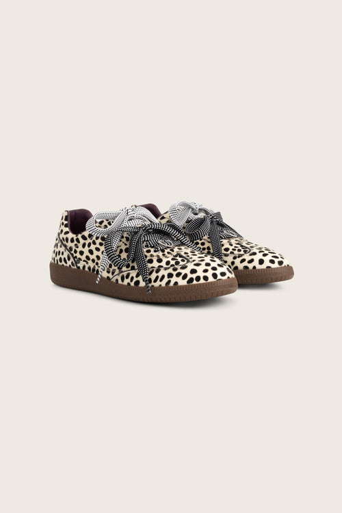 Shawna Sneakers | Cosy White/Black